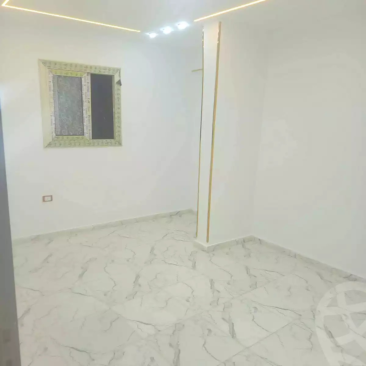 https://aqarmap.com.eg/ar/listing/7080884-for-sale-alexandria-al-agamy-lbytsh-mohamed-el-fardi-st