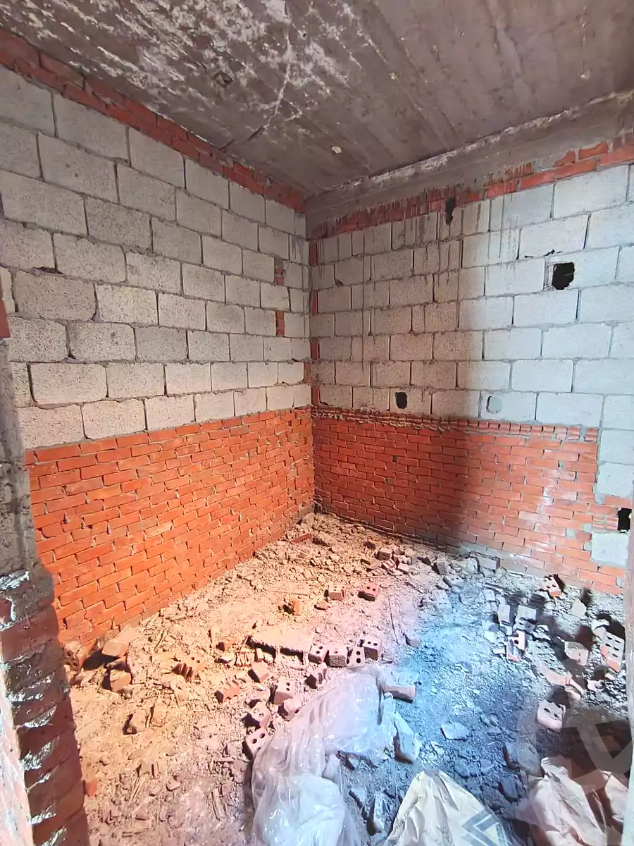 https://aqarmap.com.eg/en/listing/7081124-for-sale-alexandria-mntq-fr-y-blskndry-el-awayed-ezbet-mohsen-st