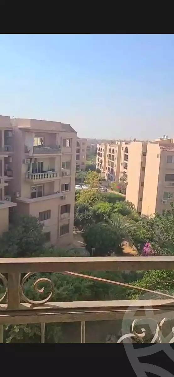 https://aqarmap.com.eg/en/listing/7081355-for-sale-cairo-new-cairo-compounds-el-masrawiyeh