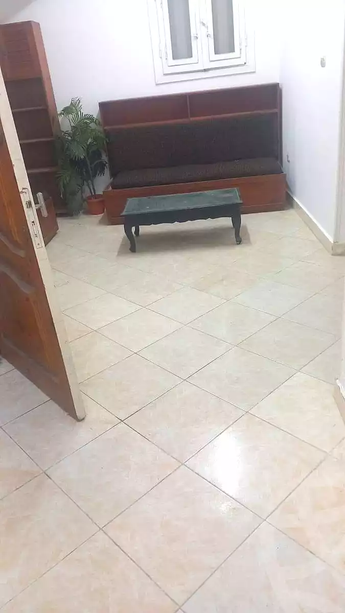 https://aqarmap.com.eg/ar/listing/7081429-for-rent-alexandria-sydy-bshr-sydy-bshr-bhry-shr-mhmwd-l-yswy