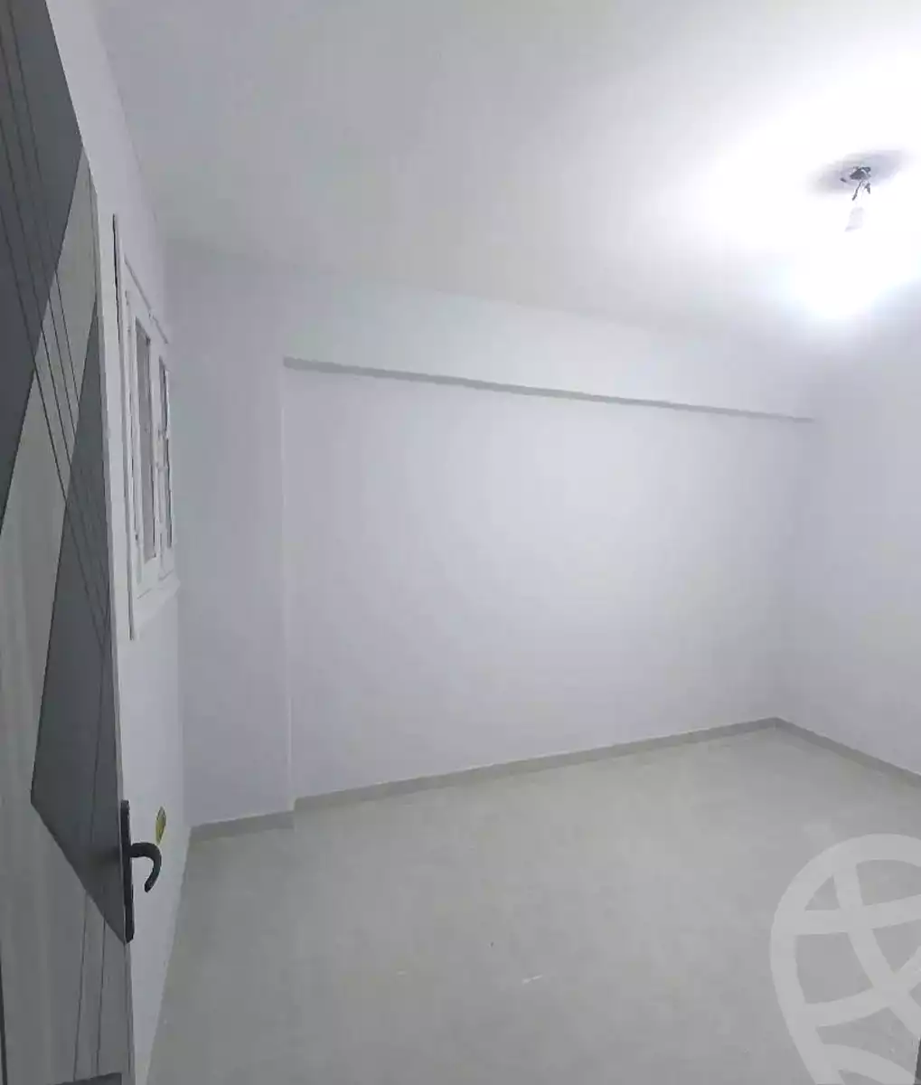 https://aqarmap.com.eg/en/listing/7081489-for-sale-alexandria-sydy-bshr-sydy-bshr-qbly