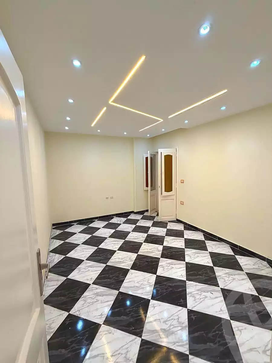 https://aqarmap.com.eg/ar/listing/7081502-for-sale-alexandria-al-agamy-lbytsh-al-kaada-st