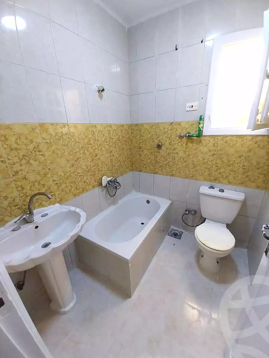 https://aqarmap.com.eg/ar/listing/7081532-for-sale-alexandria-al-agamy-shataa-el-nakheel