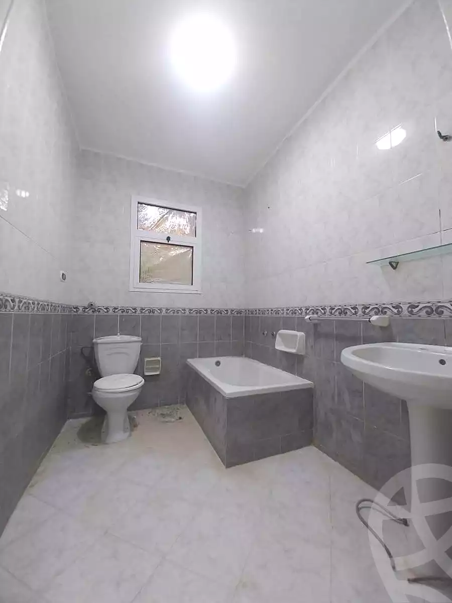 https://aqarmap.com.eg/ar/listing/7081643-for-sale-alexandria-al-agamy-shataa-el-nakheel