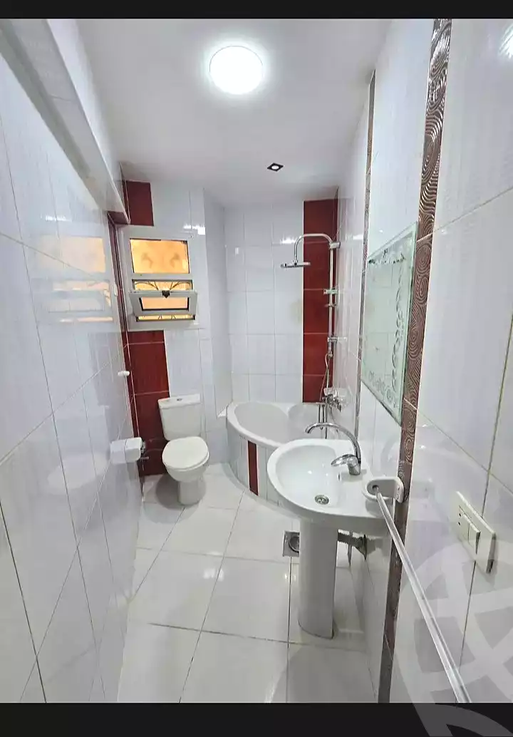 https://aqarmap.com.eg/ar/listing/7081801-for-sale-alexandria-lsywf-shamaa