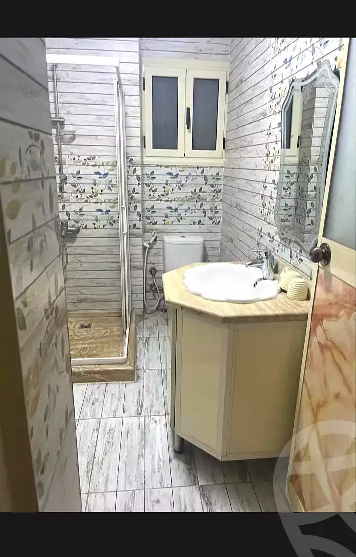 https://aqarmap.com.eg/ar/listing/7081826-for-rent-alexandria-el-montazah