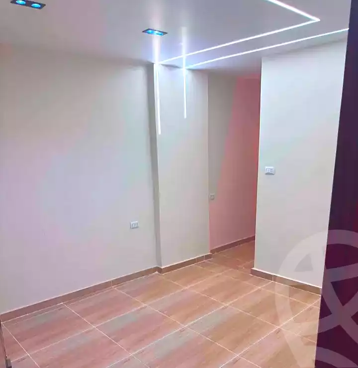 https://aqarmap.com.eg/ar/listing/7082059-for-sale-alexandria-al-agamy-lbytsh