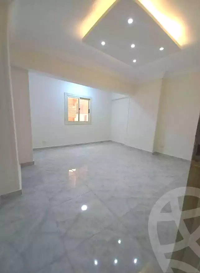 https://aqarmap.com.eg/ar/listing/7082218-for-sale-alexandria-lsywf-lsywf-bhry-abd-al-hadi-al-gazar-zayna-st