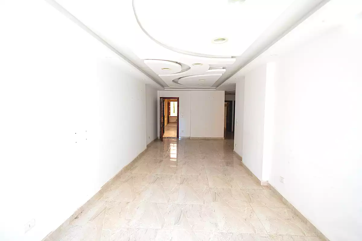 https://aqarmap.com.eg/ar/listing/7082380-for-sale-alexandria-el-mandara-alex-el-mandara-bahri-sidi-kamal-st