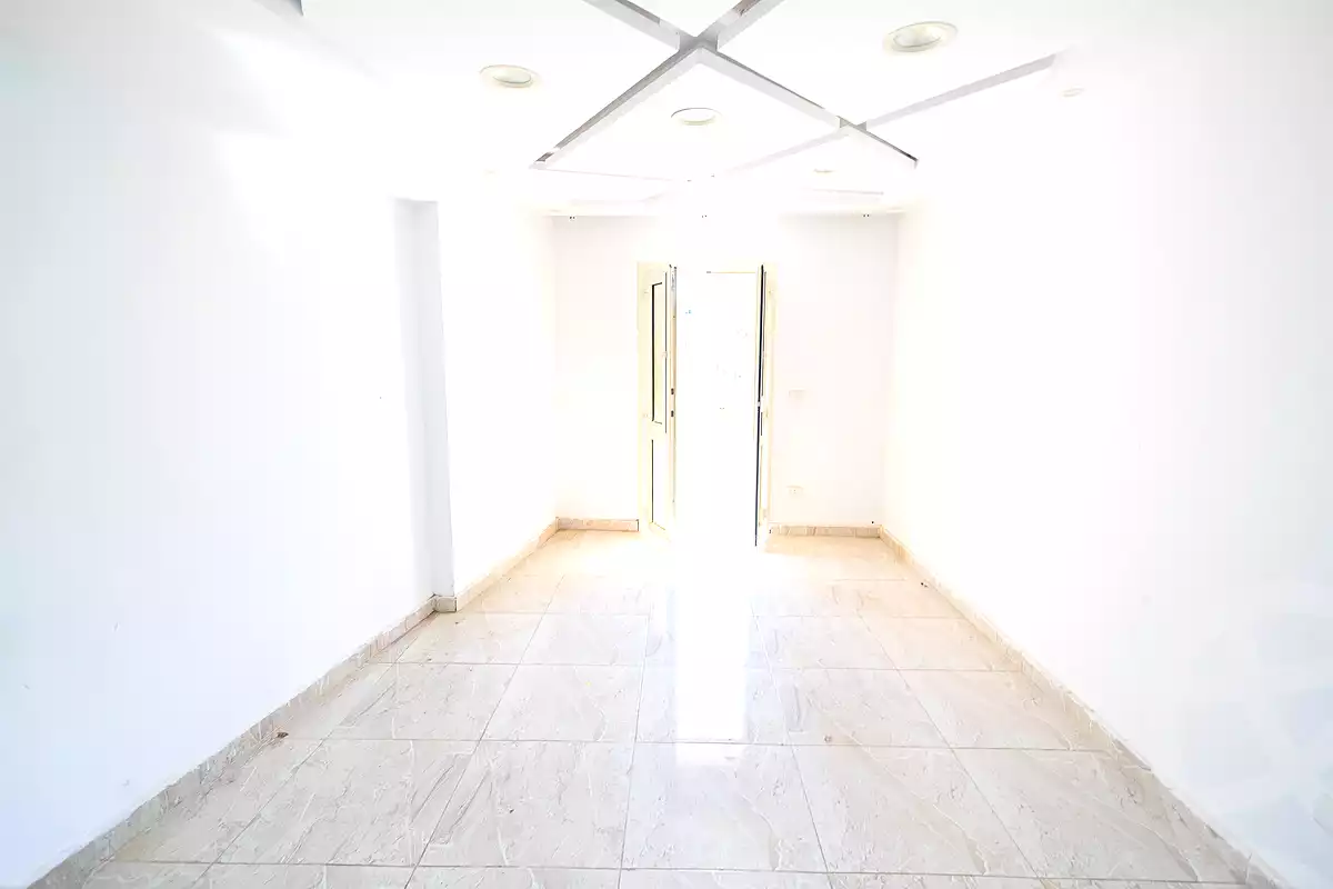 https://aqarmap.com.eg/ar/listing/7082380-for-sale-alexandria-el-mandara-alex-el-mandara-bahri-sidi-kamal-st