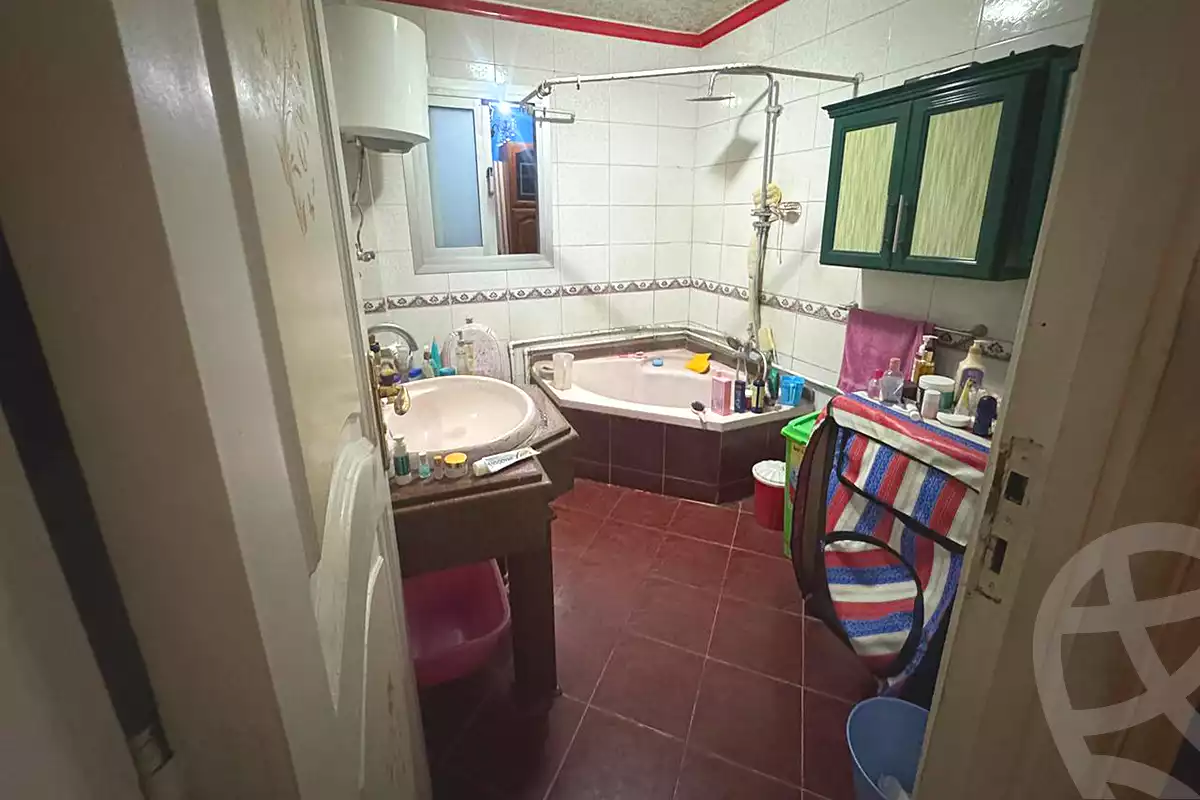 https://aqarmap.com.eg/en/listing/7082394-for-sale-alexandria-el-asafra-shr-45