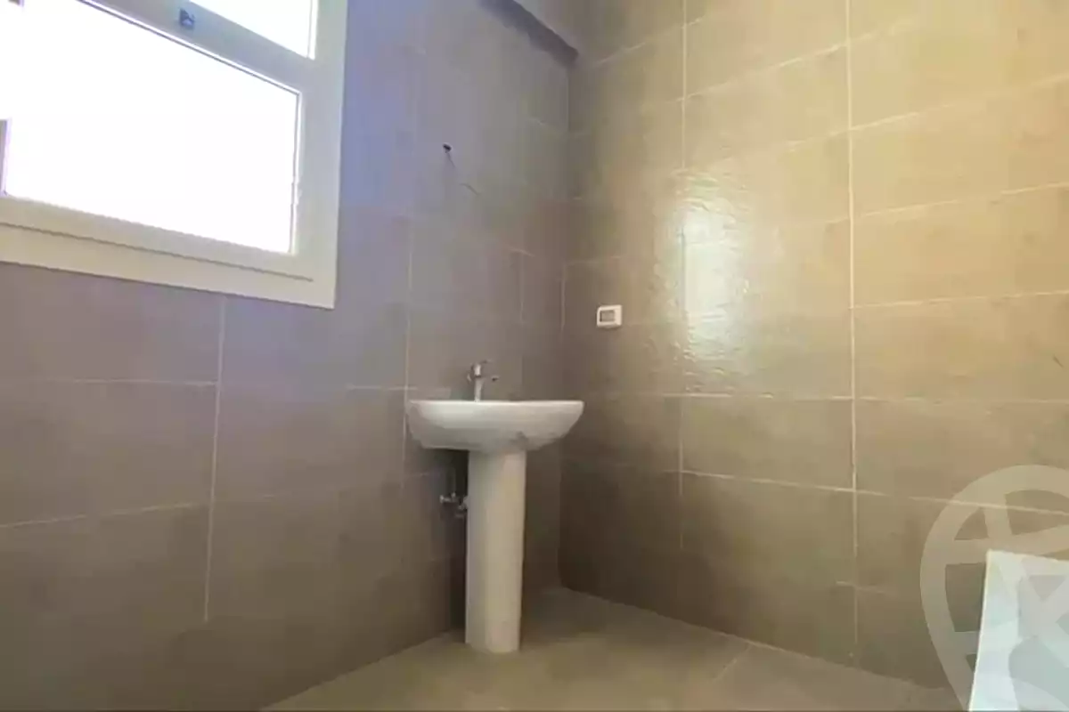 https://aqarmap.com.eg/ar/listing/7082647-for-sale-alexandria-smouha-Muruj