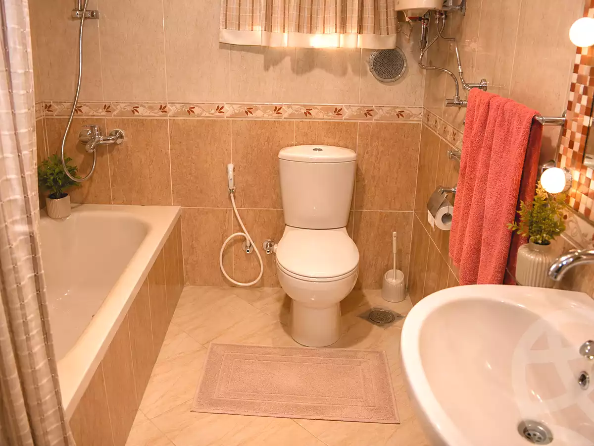 https://aqarmap.com.eg/en/listing/7082703-for-rent-cairo-mokattam-lhdb-l-ly-el-ashgar-st
