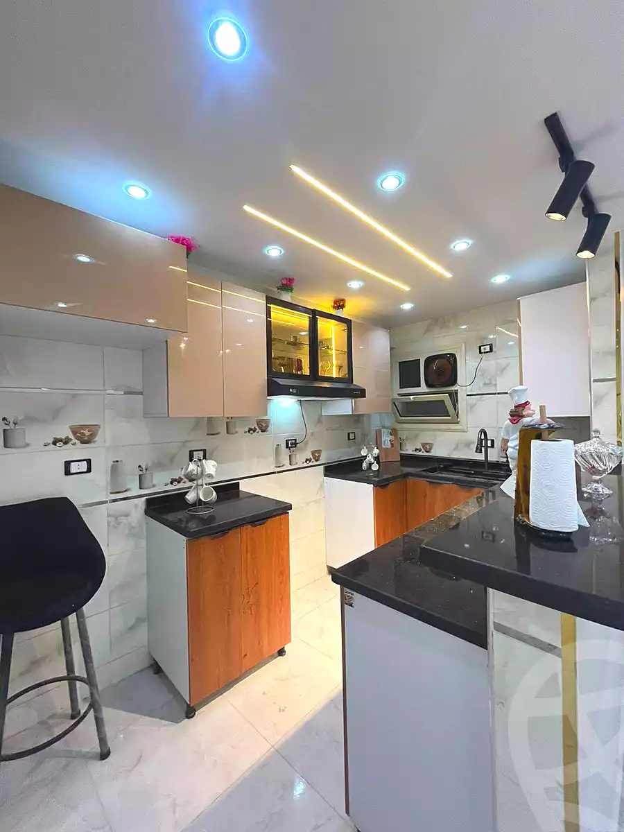https://aqarmap.com.eg/en/listing/7082741-for-sale-cairo-ain-shams-ahmed-esmat-st