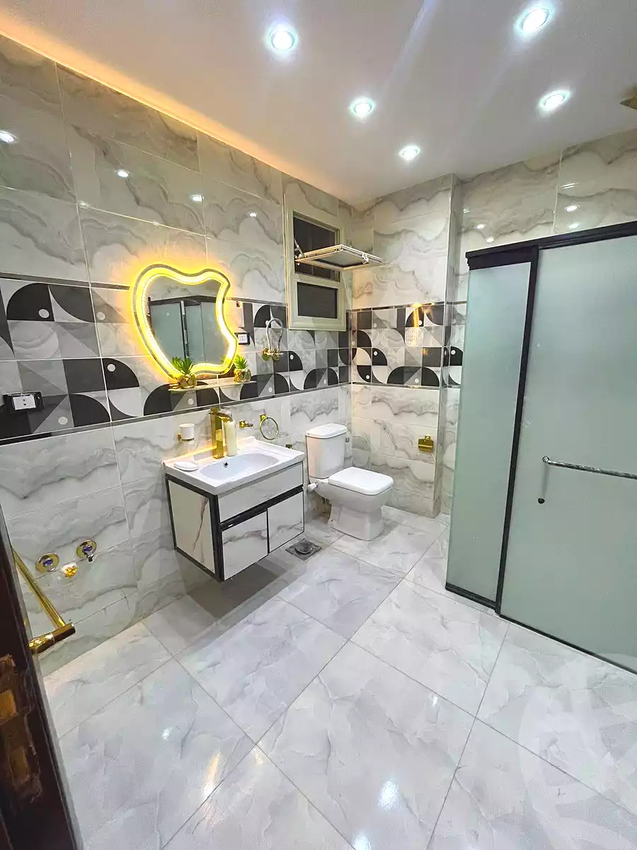 https://aqarmap.com.eg/en/listing/7083038-for-sale-cairo-ain-shams-ahmed-esmat-st