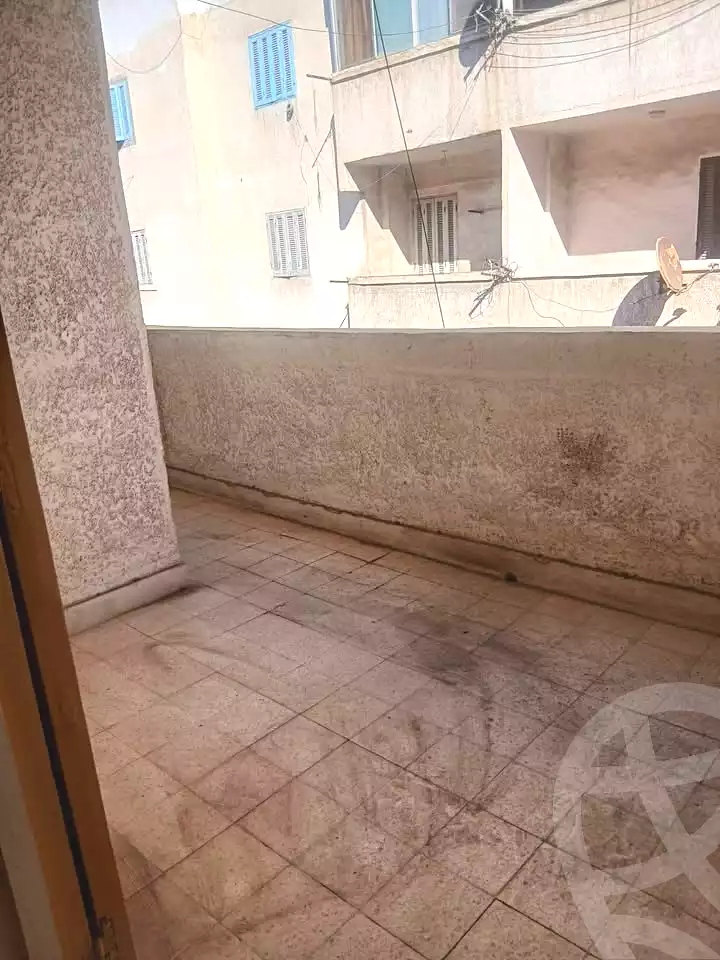 https://aqarmap.com.eg/en/listing/7075644-for-sale-alexandria-al-agamy-el-hanouvel-el-kholafaa-el-rashdeen-st