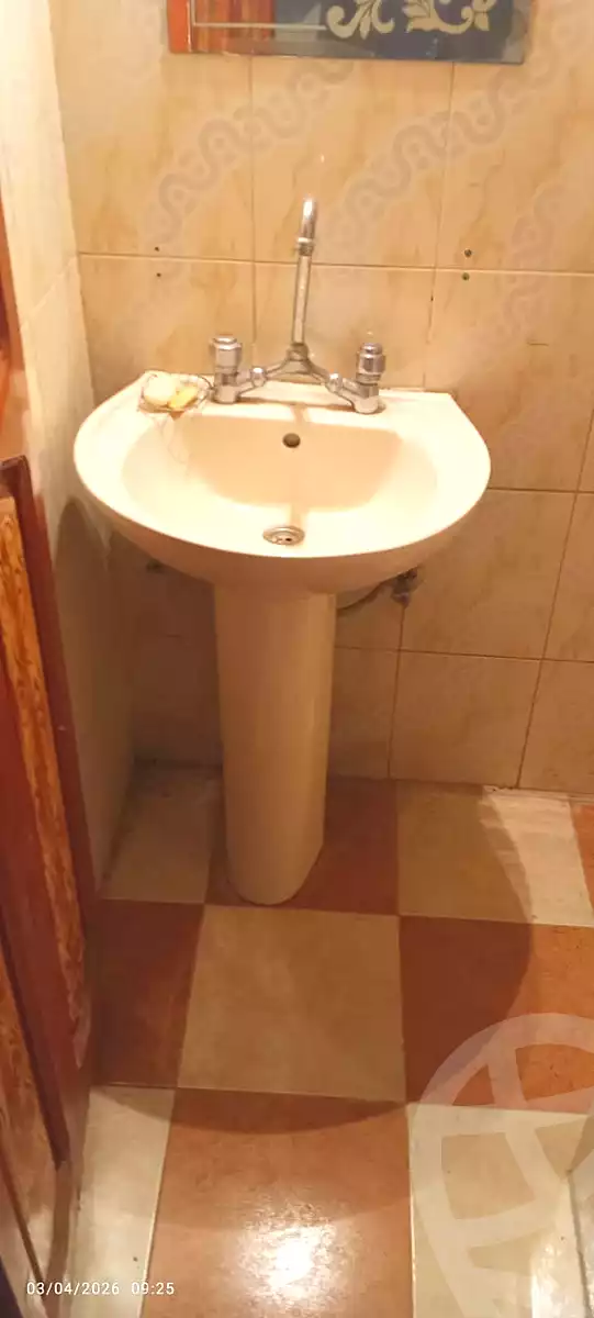 https://aqarmap.com.eg/ar/listing/7083241-for-sale-cairo-shoubra-rod-el-farag-shr-lmqsy