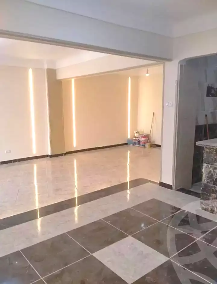 https://aqarmap.com.eg/ar/listing/7083285-for-sale-alexandria-al-agamy-el-hanouvel-radwan-st