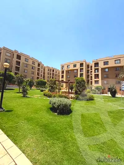 https://aqarmap.com.eg/ar/listing/7083354-for-sale-cairo-new-cairo-lrhb-city-phase-1-ahmed-shawqi-st