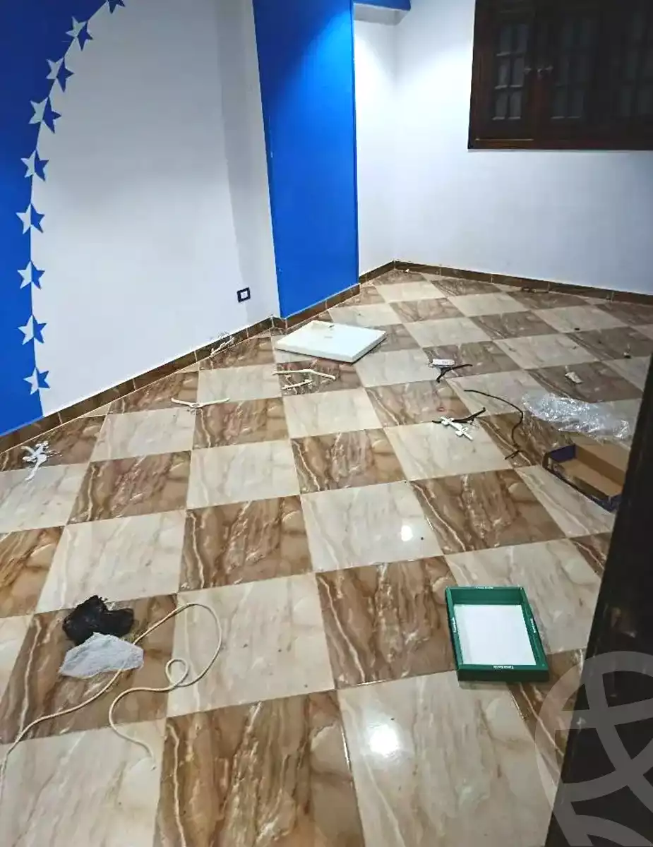 https://aqarmap.com.eg/ar/listing/7083400-for-sale-alexandria-new-miami-eskot
