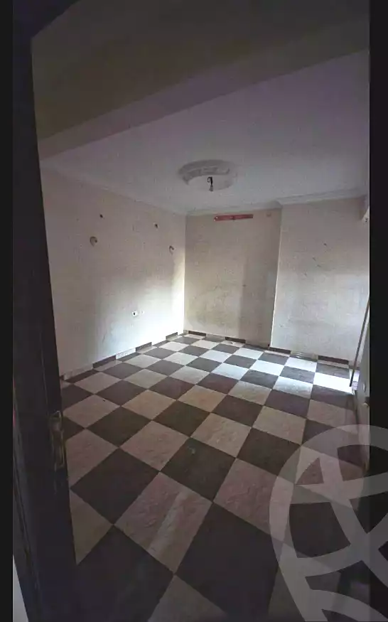 https://aqarmap.com.eg/ar/listing/7083408-for-rent-cairo-helwan-mnshy-yn-hlwn-rael-st