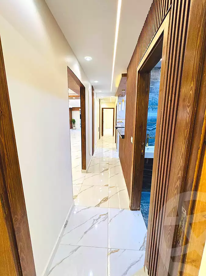 https://aqarmap.com.eg/ar/listing/7083645-for-sale-cairo-el-haram-el-lebeny-el-magzar-el-aly-st