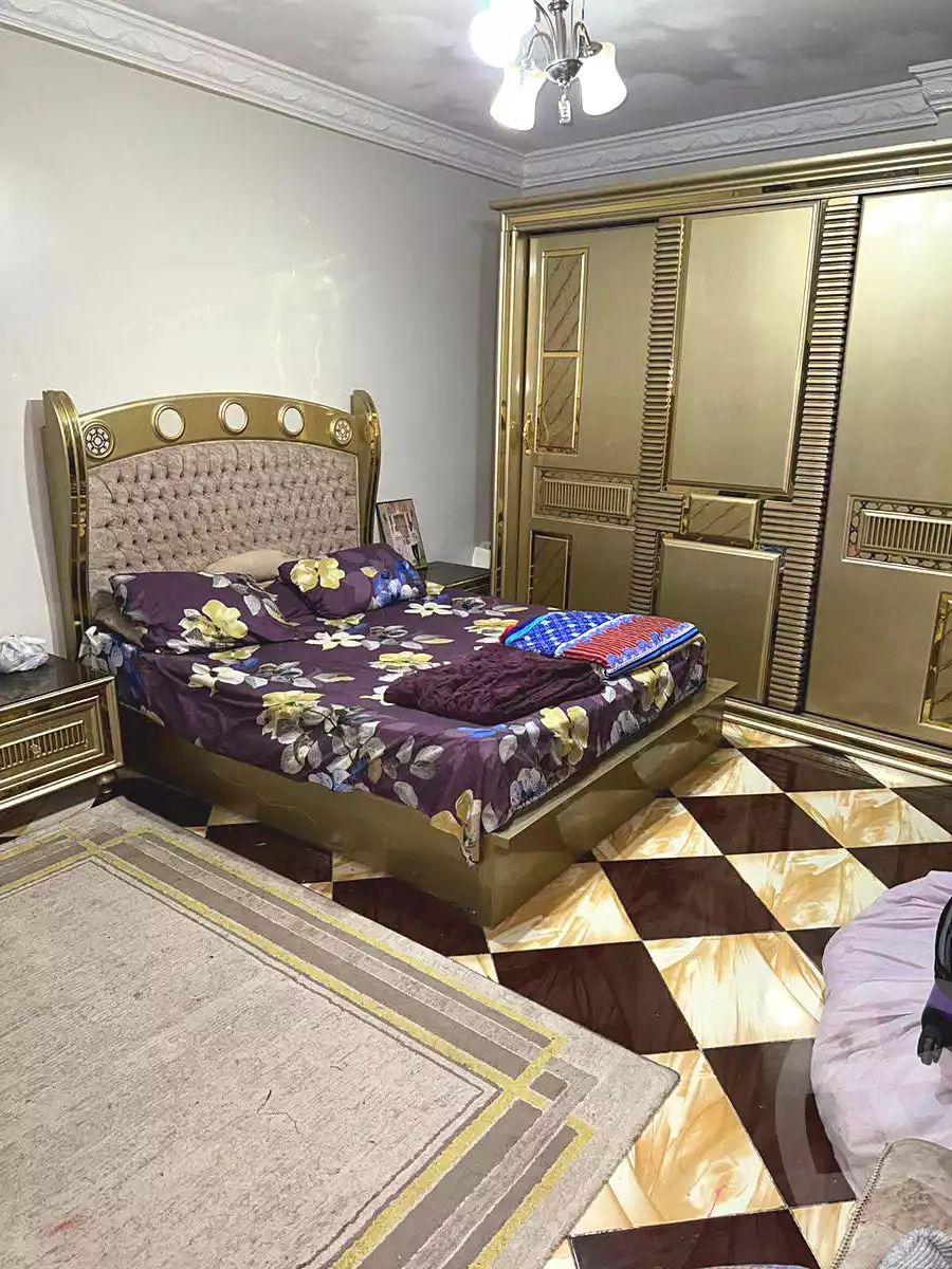https://aqarmap.com.eg/ar/listing/7083834-for-sale-cairo-faisal-kafr-tohormos-queen-nazli-st