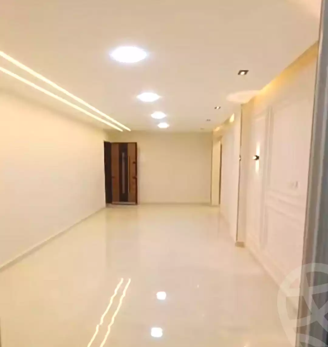 https://aqarmap.com.eg/en/listing/7083871-for-rent-cairo-helwan-hadayek-helwan-nile-corniche-st