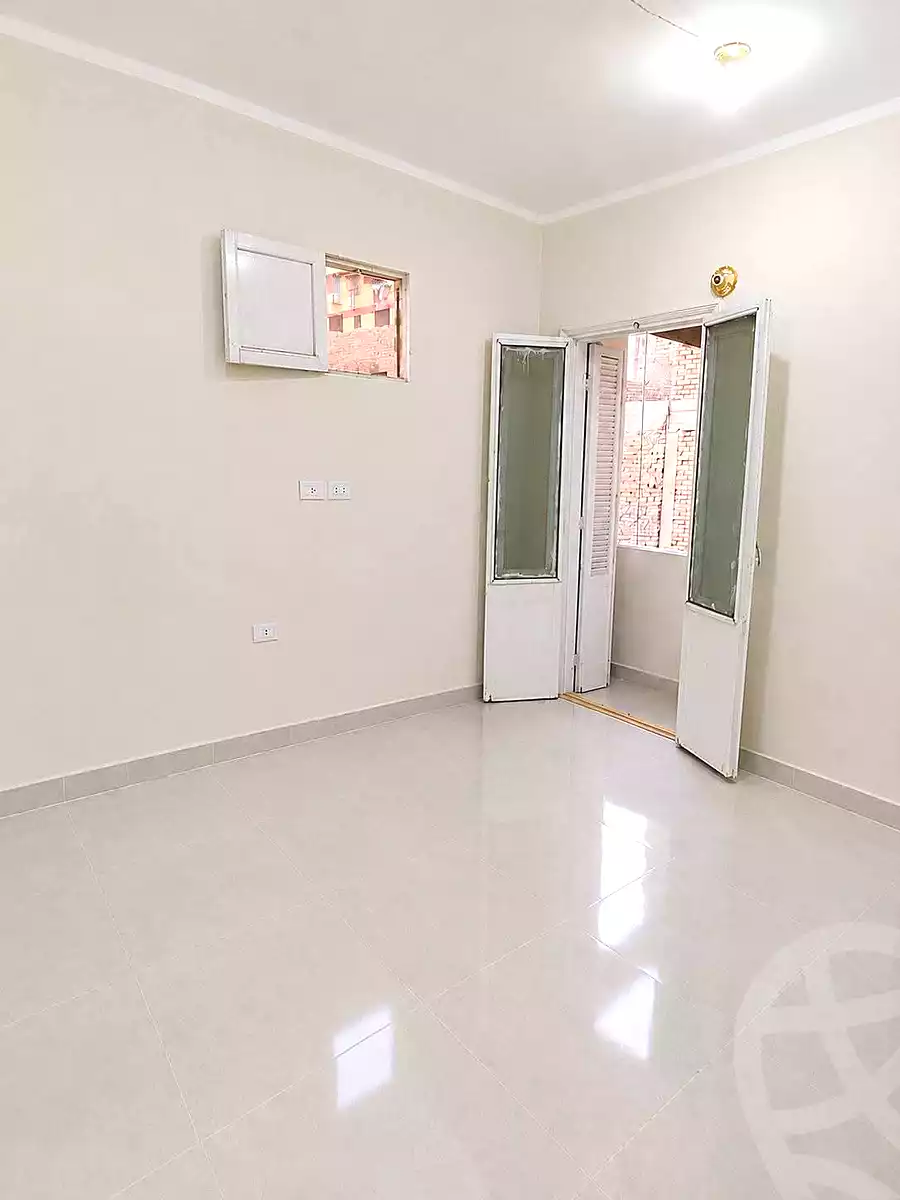 https://aqarmap.com.eg/ar/listing/7083944-for-rent-cairo-ain-shams-ain-shams-el-sharkia-el-eshrein-stt