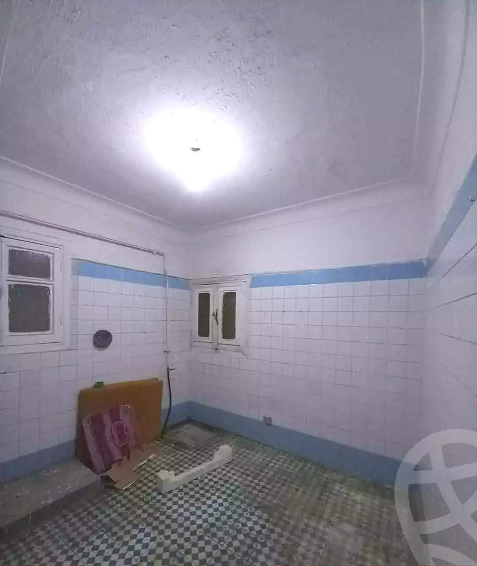 https://aqarmap.com.eg/en/listing/7083987-for-sale-alexandria-al-agamy-lbytsh-mohamed-el-fardi-st