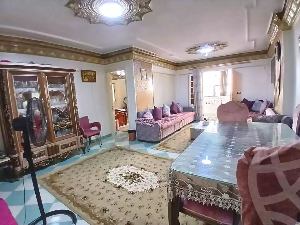 https://aqarmap.com.eg/ar/listing/7084038-for-sale-alexandria-el-asafra-l-sfr-bhry