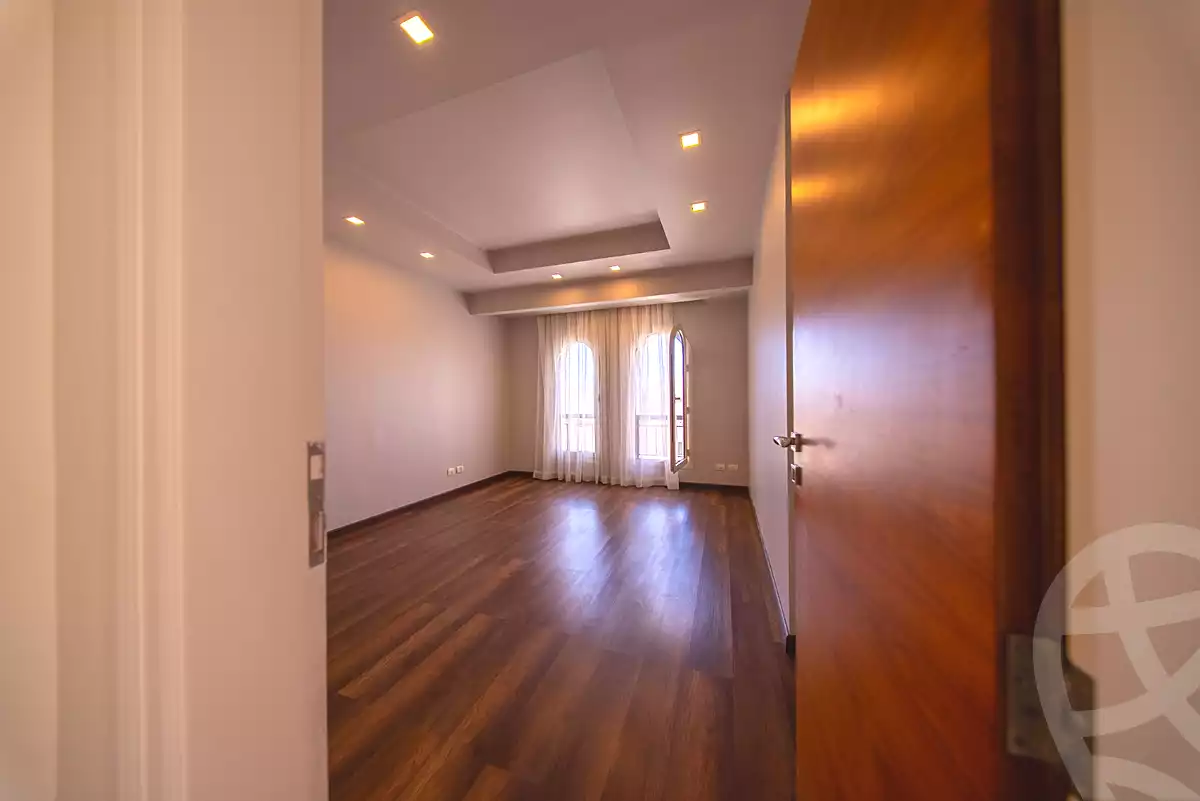 https://aqarmap.com.eg/ar/listing/7084049-for-sale-alexandria-king-maryot-compounds-jewar-compound-el-forat