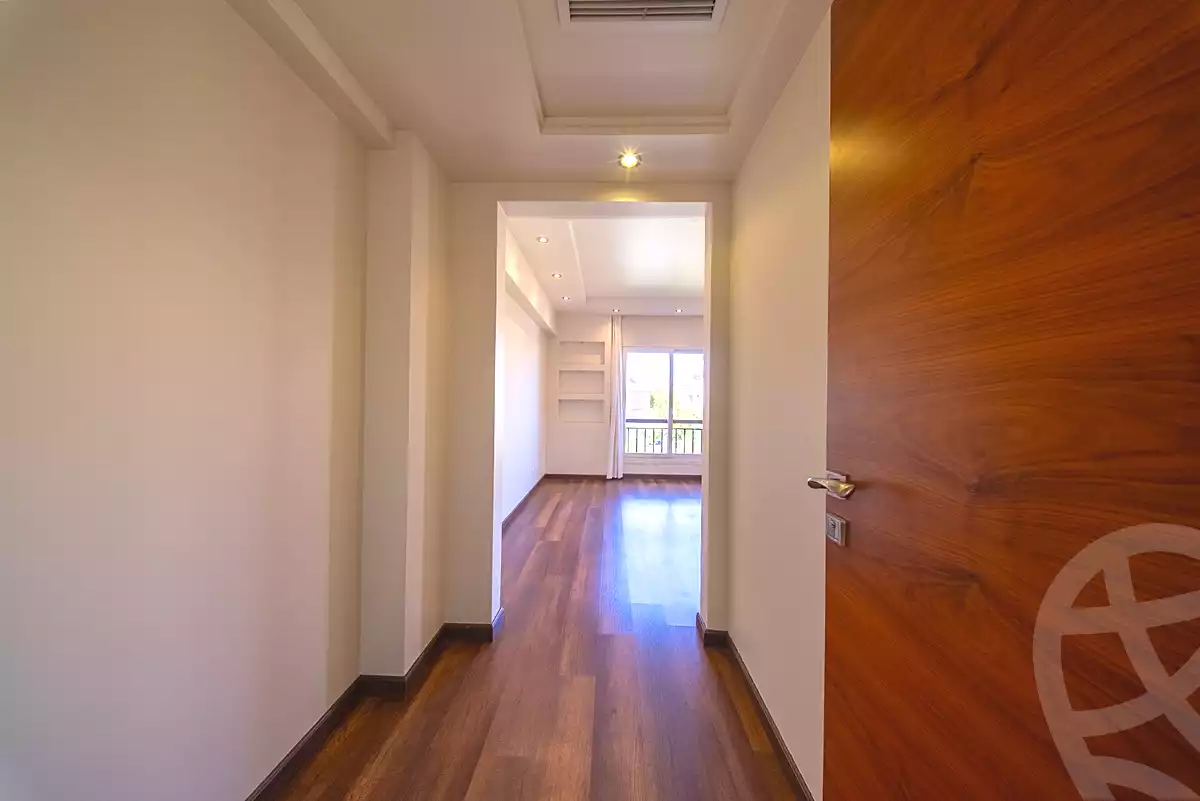 https://aqarmap.com.eg/ar/listing/7084049-for-sale-alexandria-king-maryot-compounds-jewar-compound-el-forat