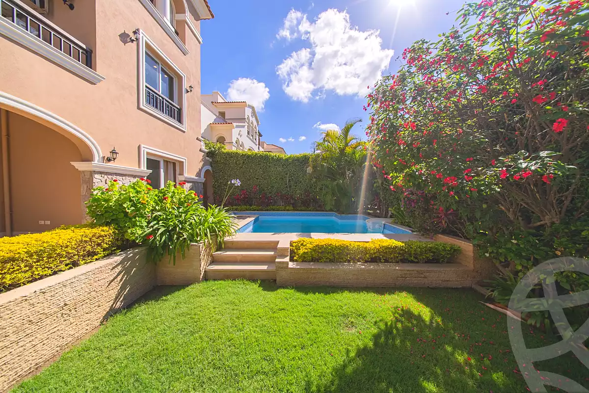 https://aqarmap.com.eg/ar/listing/7084049-for-sale-alexandria-king-maryot-compounds-jewar-compound-el-forat
