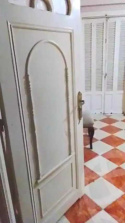 https://aqarmap.com.eg/ar/listing/7084267-for-sale-alexandria-al-agamy-el-hanouvel-omar-ibn-el-khattab-st