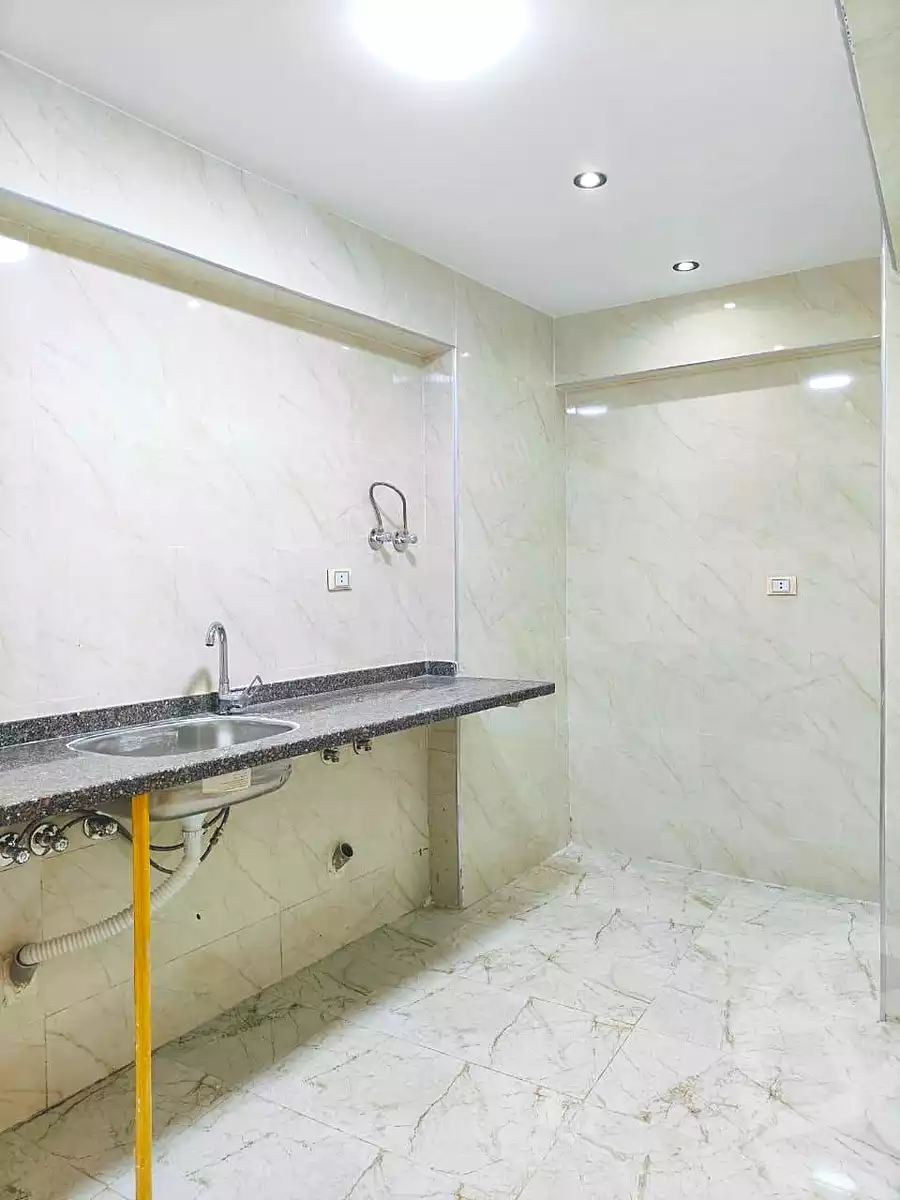 https://aqarmap.com.eg/en/listing/7084294-for-sale-alexandria-al-agamy-bw-ywsf