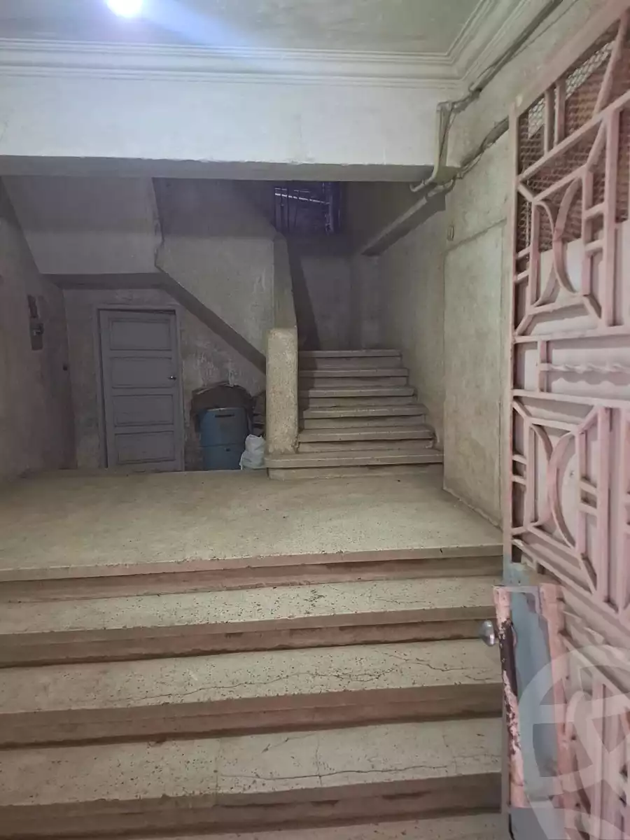 https://aqarmap.com.eg/ar/listing/7084793-for-sale-cairo-ain-shams-6-october-st