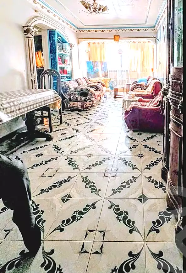 https://aqarmap.com.eg/ar/listing/7084935-for-sale-alexandria-el-asafra-l-sfr-bhry