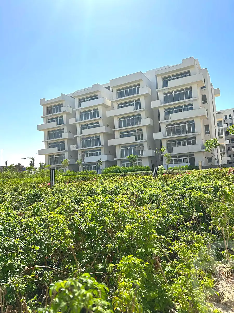 https://aqarmap.com.eg/ar/listing/7084978-for-sale-north-coast-new-alamein-mntj-t-l-lmyn-ljdyd-kmbwnd-mzryn