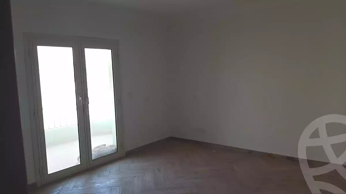 https://aqarmap.com.eg/ar/listing/7085151-for-sale-cairo-al-oubour-compounds-kmbwnd-zhr-l-bwr