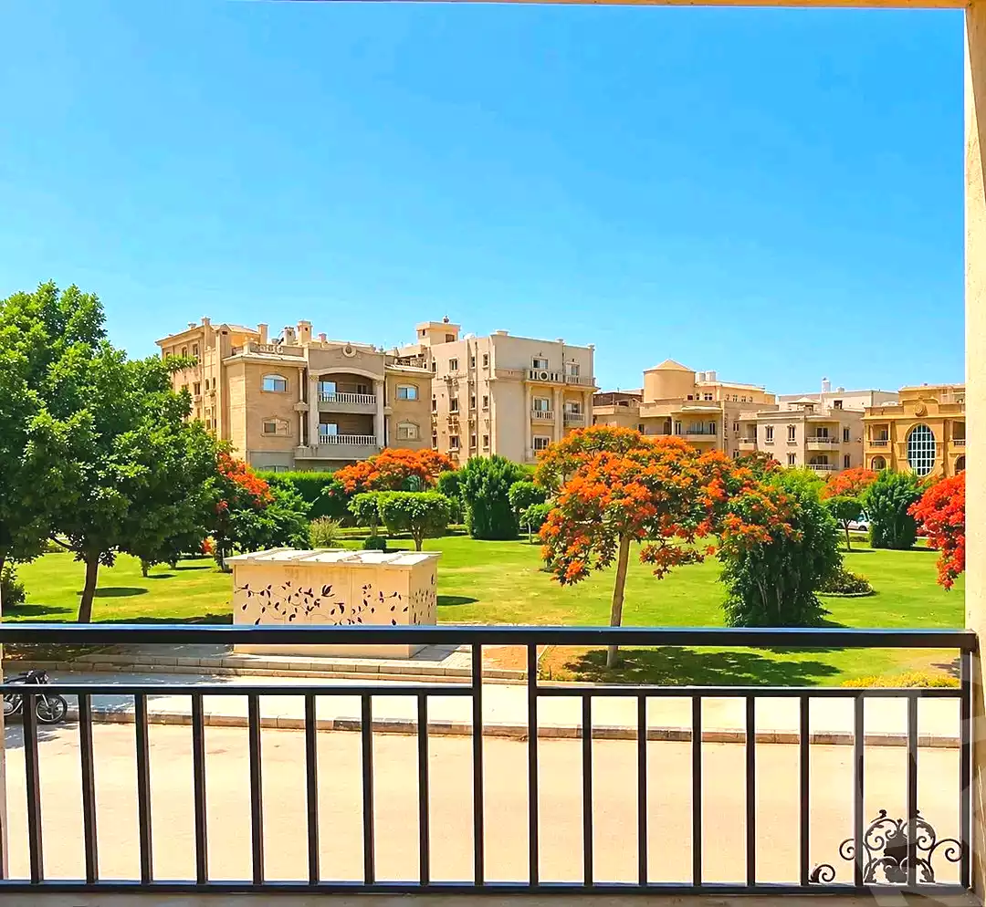 https://aqarmap.com.eg/ar/listing/7085216-for-sale-cairo-new-cairo-ganob-el-akadamiya-south-academy-h-amr-ibn-el-ass-st