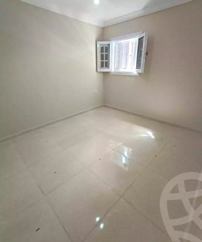 https://aqarmap.com.eg/ar/listing/7085595-for-sale-alexandria-lsywf-el-falki