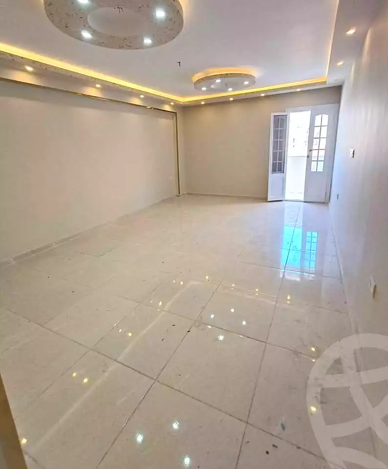 https://aqarmap.com.eg/ar/listing/7085595-for-sale-alexandria-lsywf-el-falki