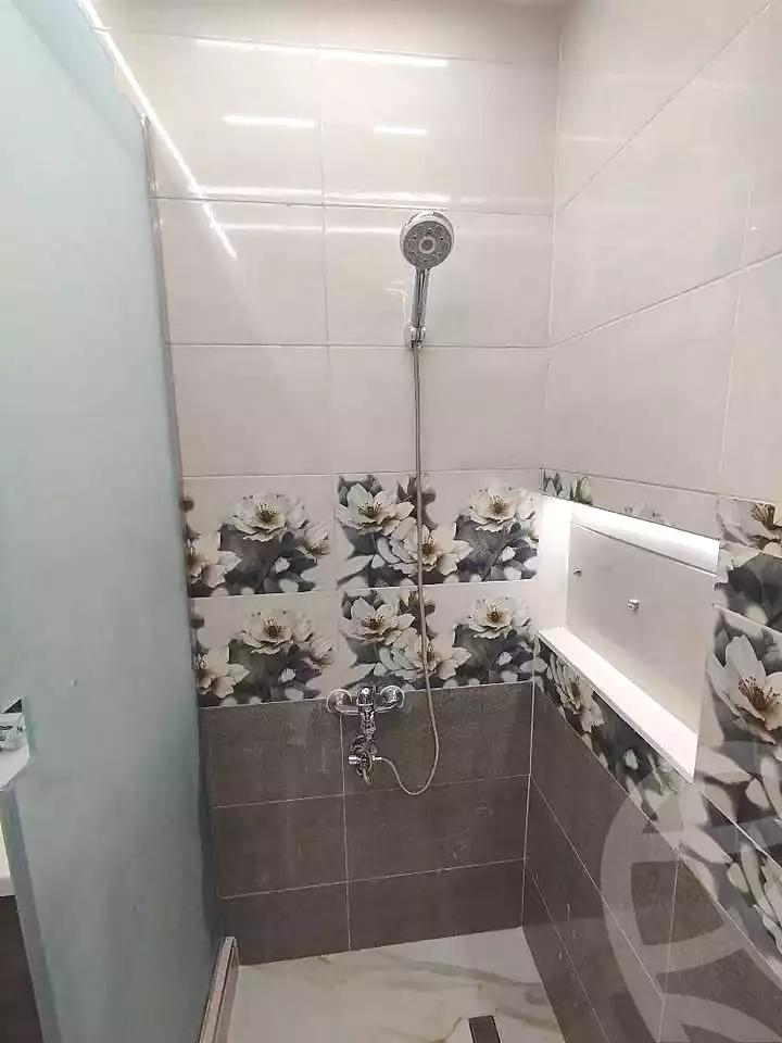 https://aqarmap.com.eg/ar/listing/7085634-for-sale-alexandria-lsywf-el-falki