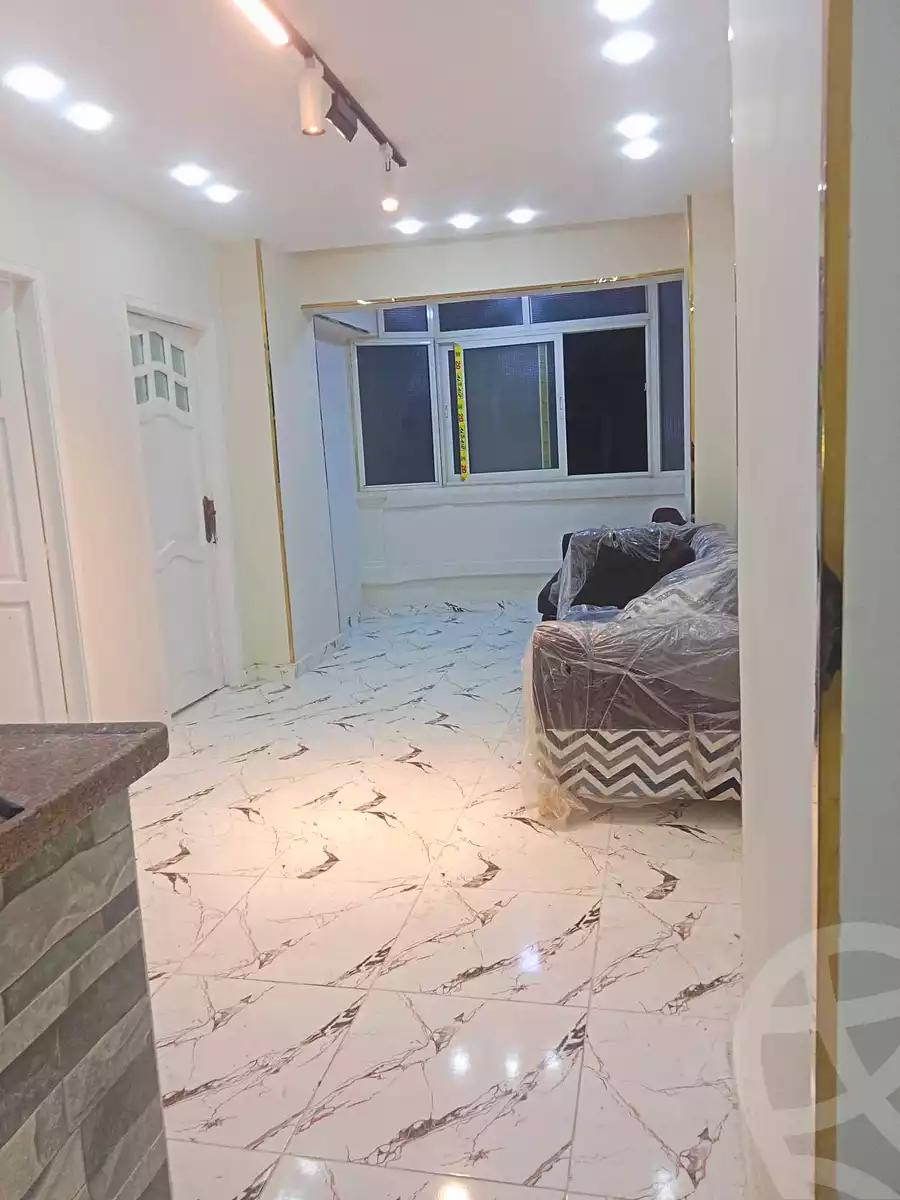 https://aqarmap.com.eg/ar/listing/7085680-for-sale-alexandria-al-agamy-el-hanouvel