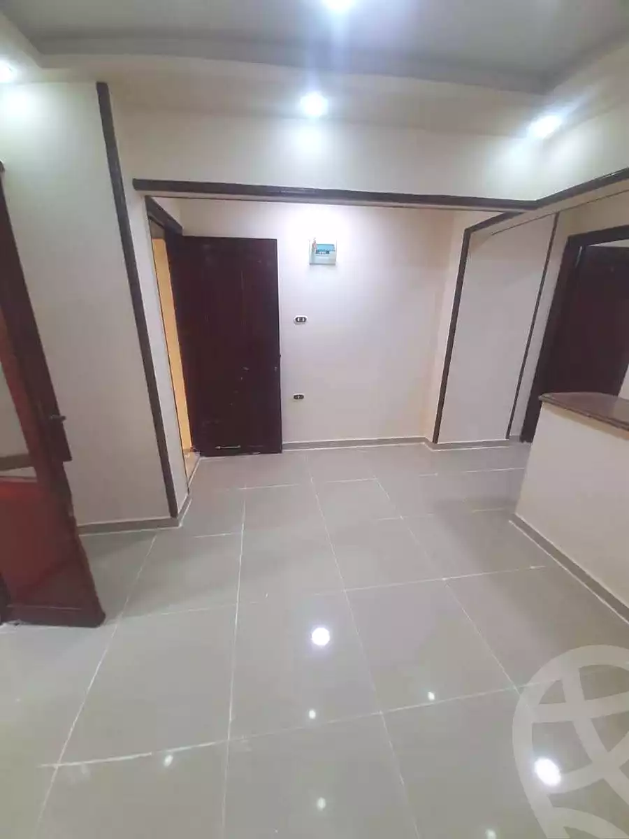https://aqarmap.com.eg/ar/listing/7085721-for-sale-alexandria-al-agamy-shataa-el-nakheel