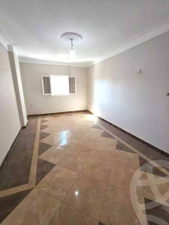 https://aqarmap.com.eg/ar/listing/7085741-for-sale-alexandria-lsywf-el-falki