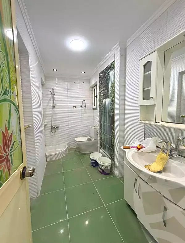 https://aqarmap.com.eg/ar/listing/7085767-for-sale-alexandria-al-agamy-lbytsh-el-reyad-st