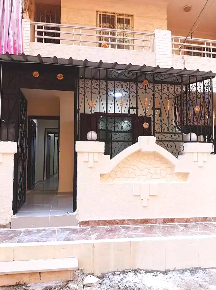 https://aqarmap.com.eg/ar/listing/7085866-for-sale-alexandria-al-agamy-shataa-el-nakheel
