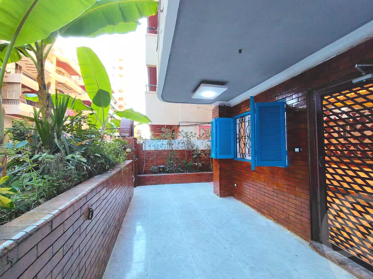 https://aqarmap.com.eg/ar/listing/7085944-for-sale-alexandria-al-agamy-shataa-el-nakheel